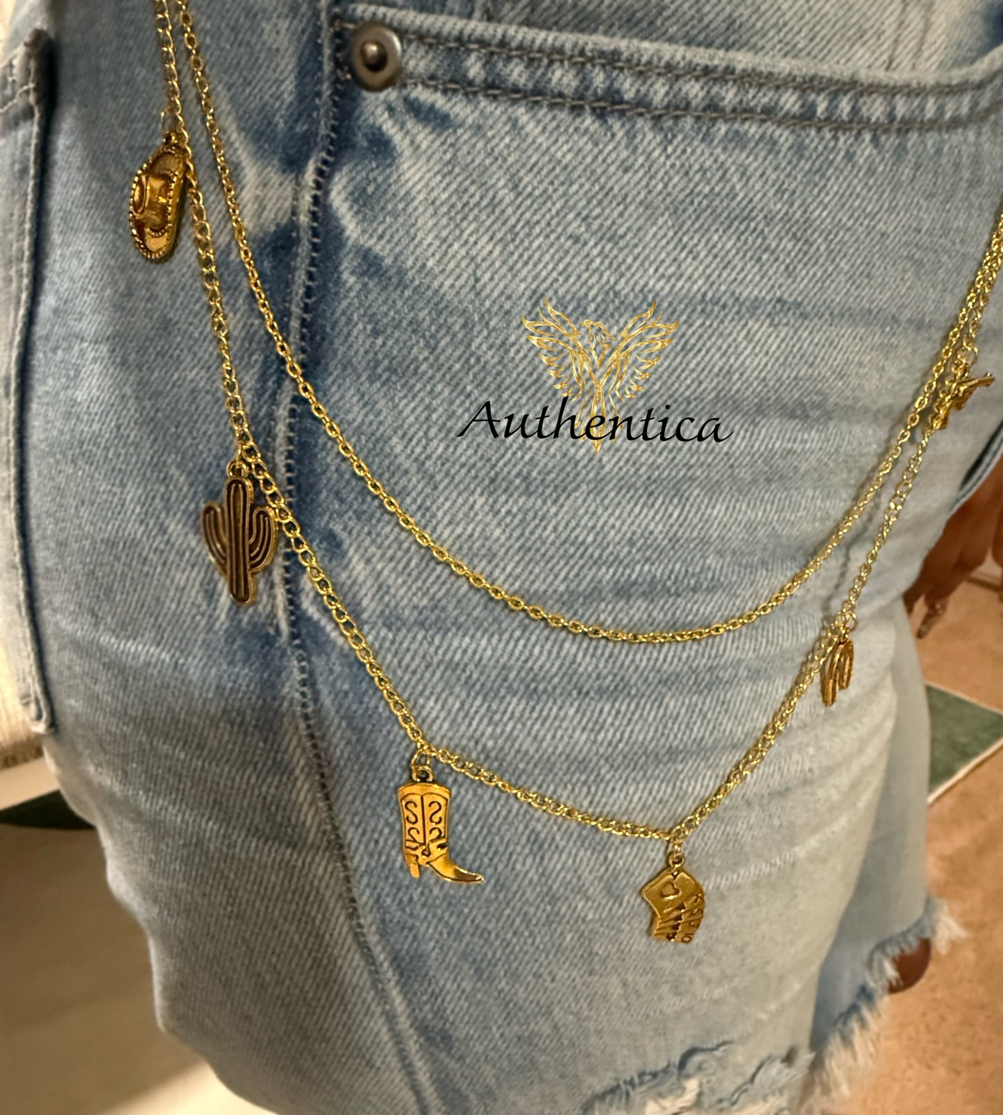 Layered Western chain